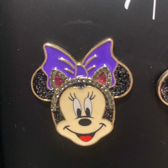 NWT Disney x Baublebar Minnie Mouse Halloween Cat Ears Purple Bow Stud Earrings - Picture 3 of 7